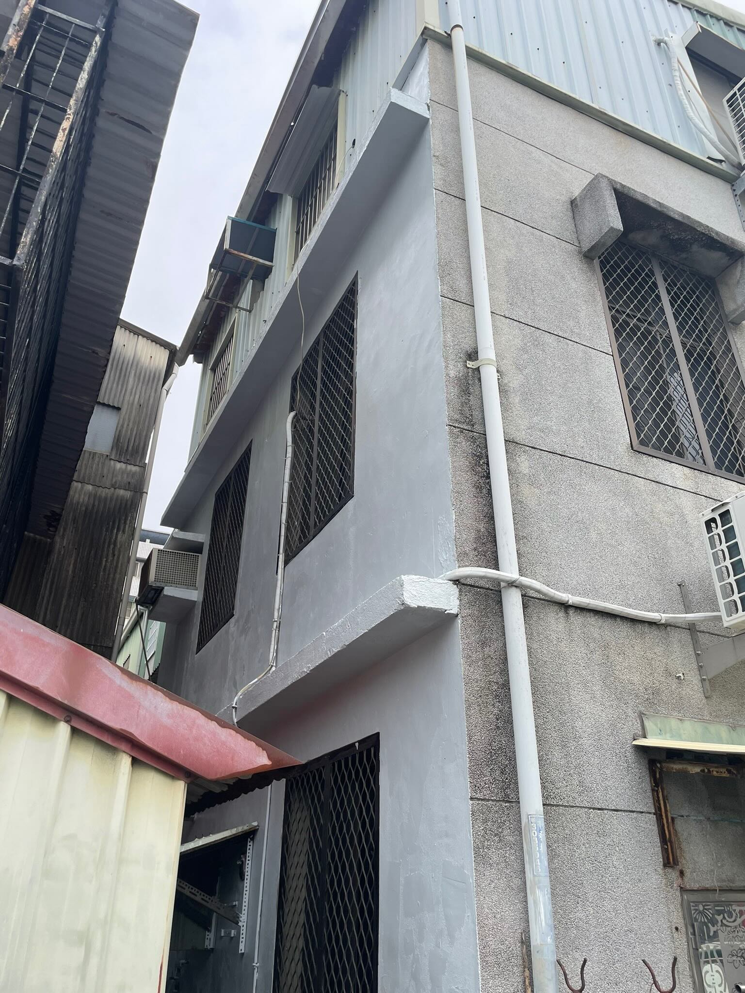 台南老屋外牆防水完工
